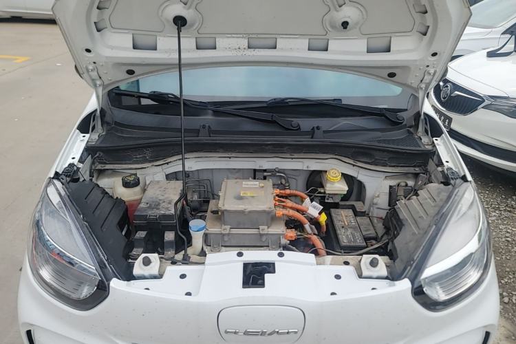Used Roewe Clever 2022 311km QiQi BoBo Edition Engine Bay