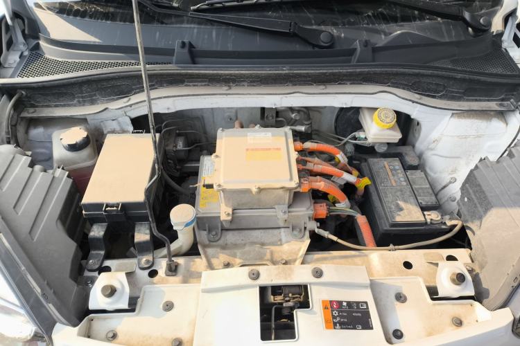 Used Roewe Clever 2022 311km QiQi BoBo Edition Engine Bay