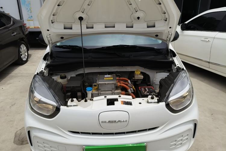 Used Roewe Clever 2022 311km QiQi BoBo Edition Engine Bay