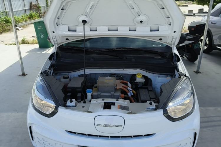 Used Roewe Clever 2022 311km QiQi BoBo Edition Engine Bay