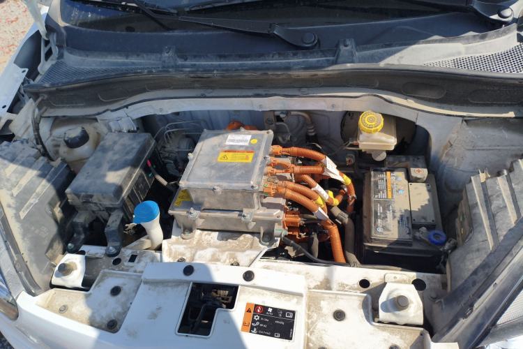 Used Roewe Clever 2022 311km QiQi BoBo Edition Engine Bay