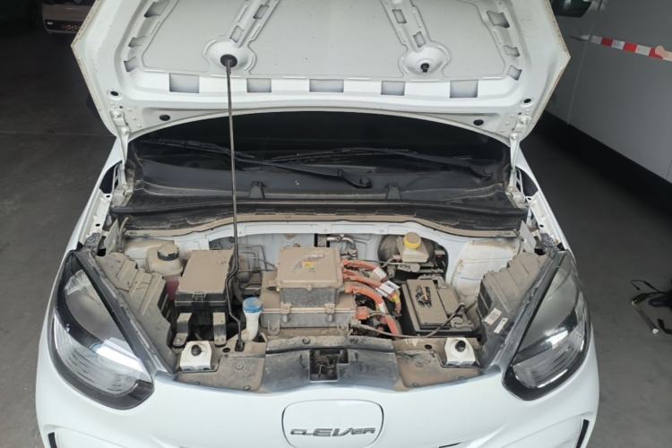 Used Roewe Clever 2022 311km QiQi BoBo Edition Engine Bay