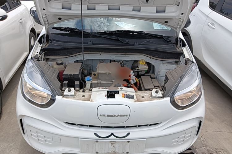Used Roewe Clever 2022 311km QiQi BoBo Edition Engine Bay