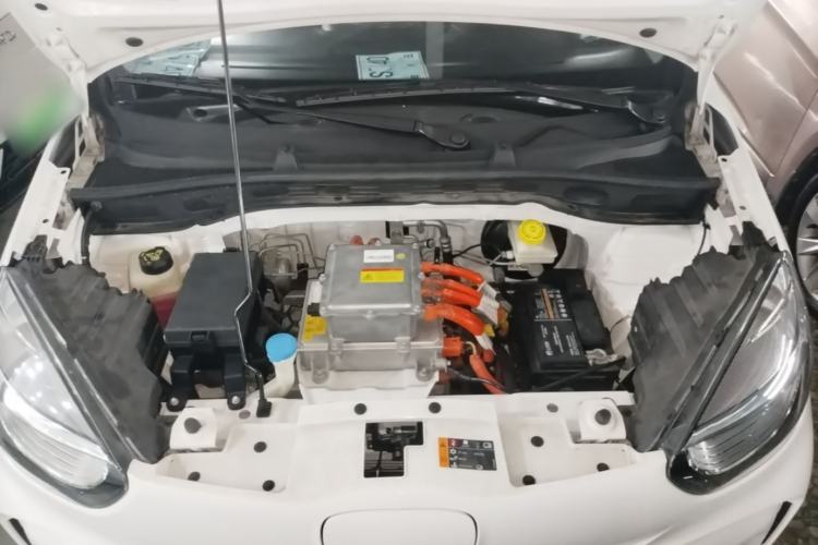 Used Roewe Clever 2022 311km QiQi BoBo Edition Engine Bay