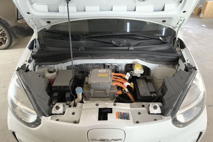 Used Roewe Clever 2022 311km QiQi BoBo Edition Engine Bay