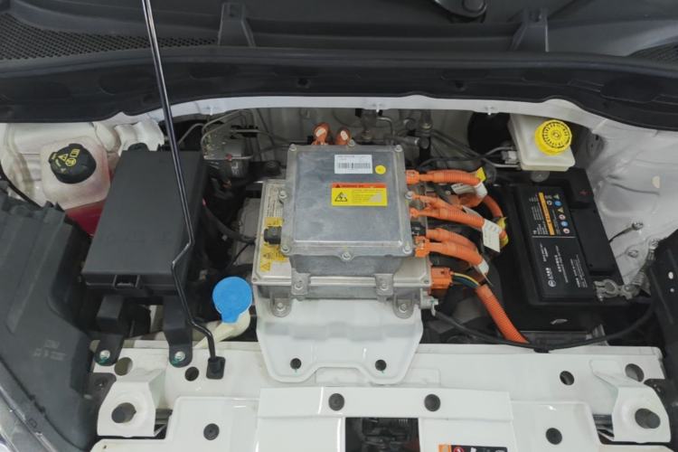 Used Roewe Clever 2022 311km QiQi BoBo Edition Engine Bay