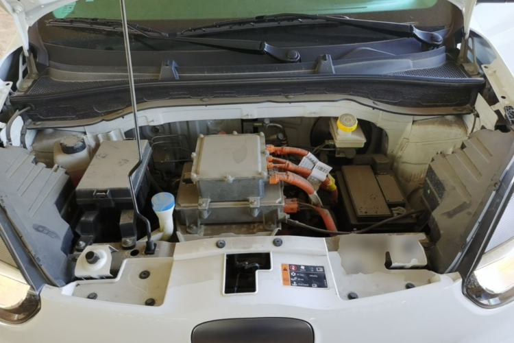 Used Roewe Clever 2022 311km QiQi BoBo Edition Engine Bay