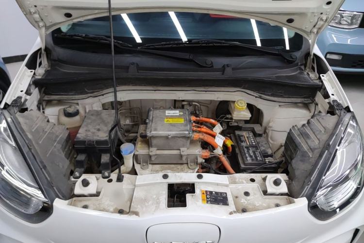 Used Roewe Clever 2022 311km QiQi BoBo Edition Engine Bay