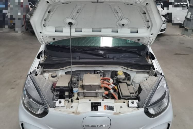 Used Roewe Clever 2022 311km QiQi BoBo Edition Engine Bay