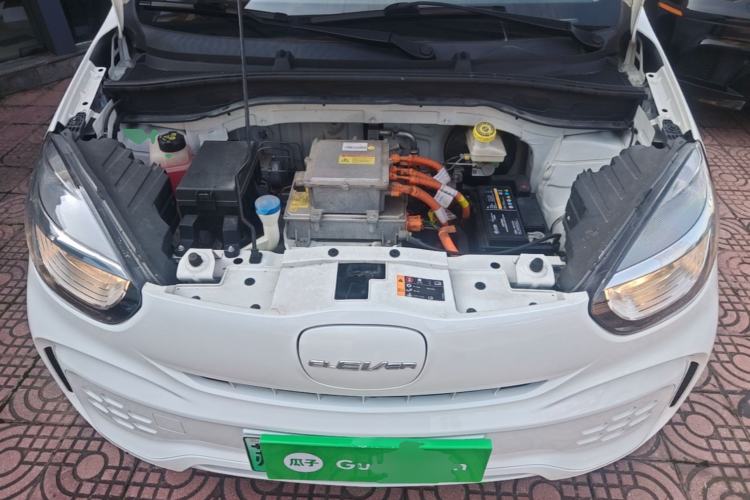 Used Roewe Clever 2022 311km QiQi BoBo Edition Engine Bay