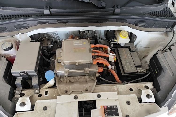 Used Roewe Clever 2022 311km QiQi BoBo Edition Engine Bay