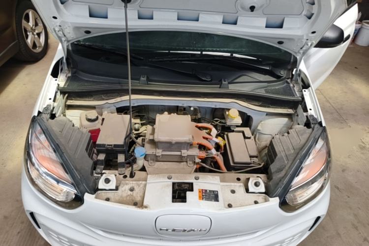 Used Roewe Clever 2022 311km QiQi BoBo Edition Engine Bay
