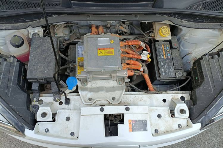 Used Roewe Clever 2022 311km QiQi BoBo Edition Engine Bay