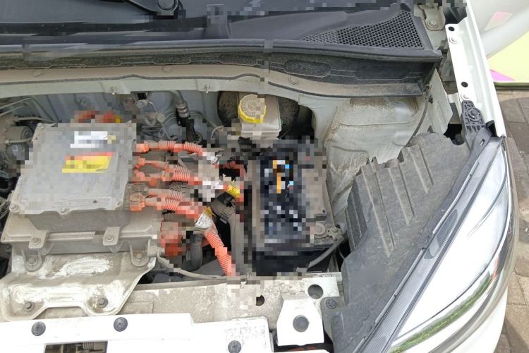 Used Roewe Clever 2022 311km QiQi BoBo Edition Engine Bay Left