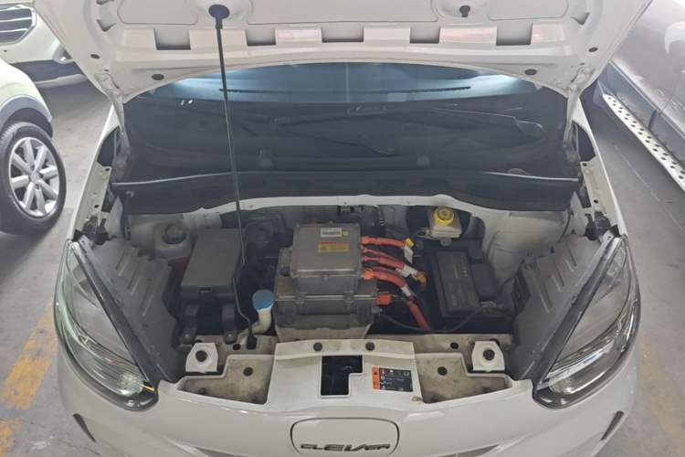 Used Roewe Clever 2022 311km QiQi BoBo Edition Engine Bay