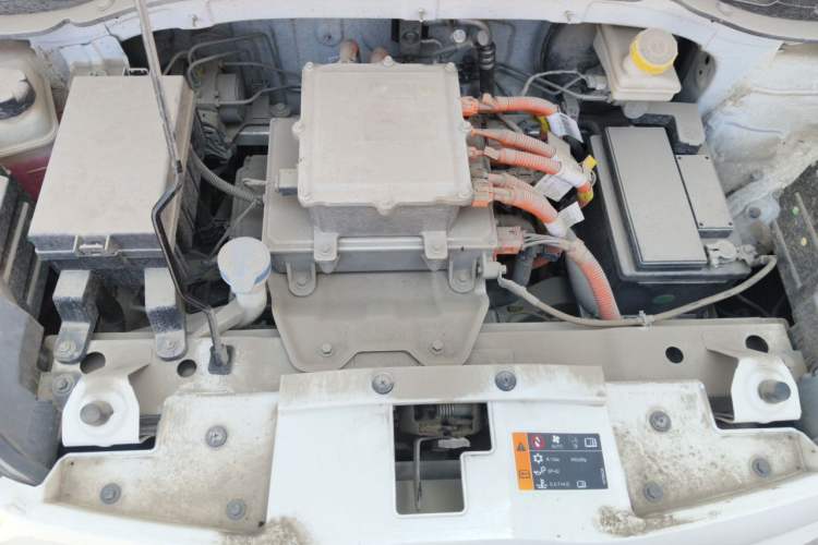 Used Roewe Clever 2022 311km QiQi BoBo Edition Engine Bay