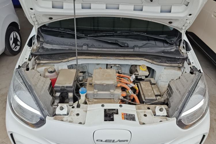 Used Roewe Clever 2022 311km QiQi BoBo Edition Engine Bay