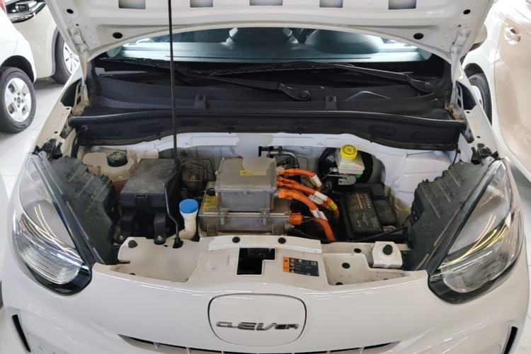 Used Roewe Clever 2022 311km QiQi BoBo Edition Engine Bay