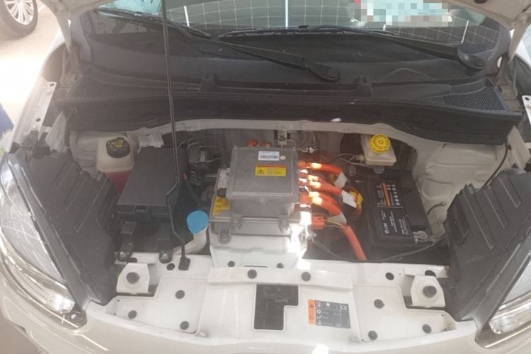 Used Roewe Clever 2022 311km QiQi BoBo Edition Engine Bay