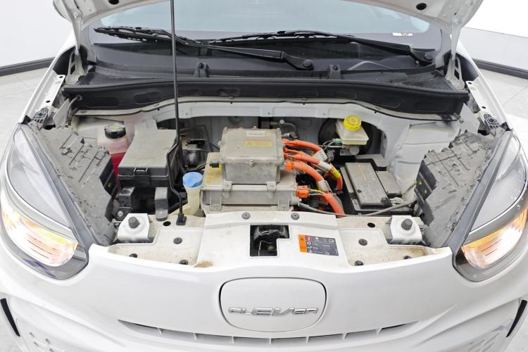 Used Roewe Clever 2022 311km QiQi BoBo Edition Engine Bay