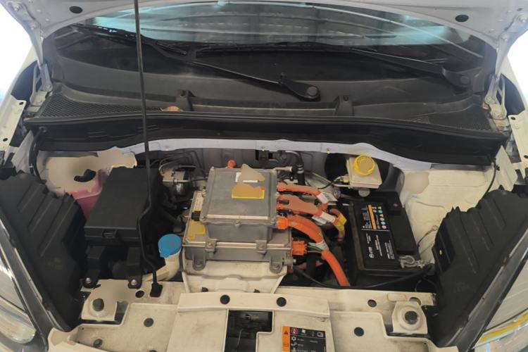Used Roewe Clever 2022 311km QiQi BoBo Edition Engine Bay