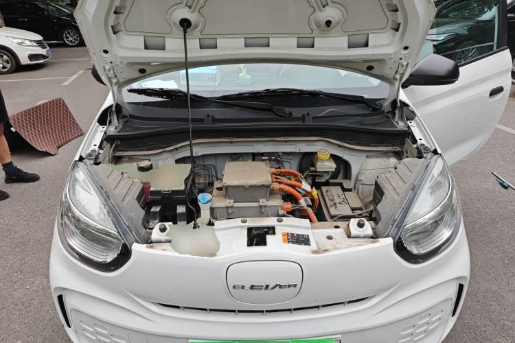 Used Roewe Clever 2022 311km QiQi BoBo Edition Engine Bay