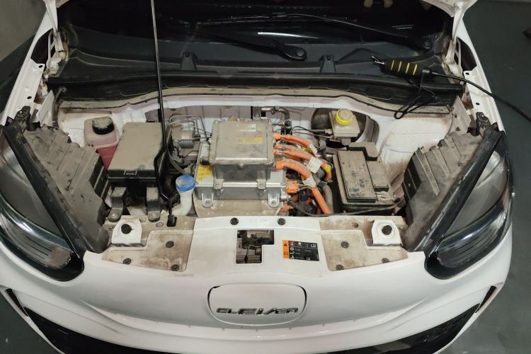 Used Roewe Clever 2022 311km QiQi BoBo Edition Engine Bay