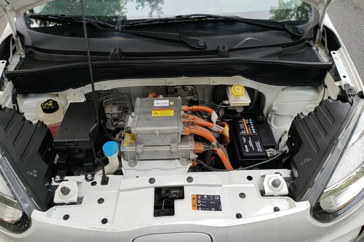 Used Roewe Clever 2022 311km QiQi BoBo Edition Engine Bay