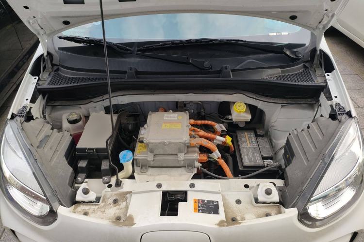 Used Roewe Clever 2022 311km QiQi BoBo Edition Engine Bay