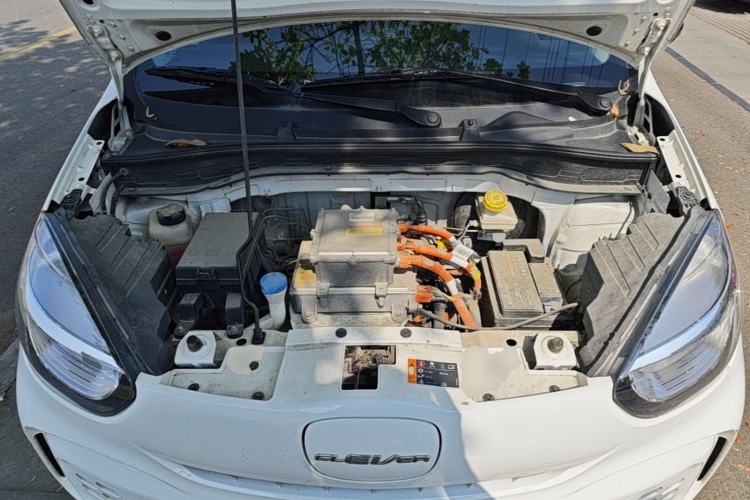 Used Roewe Clever 2022 311km QiQi BoBo Edition Engine Bay