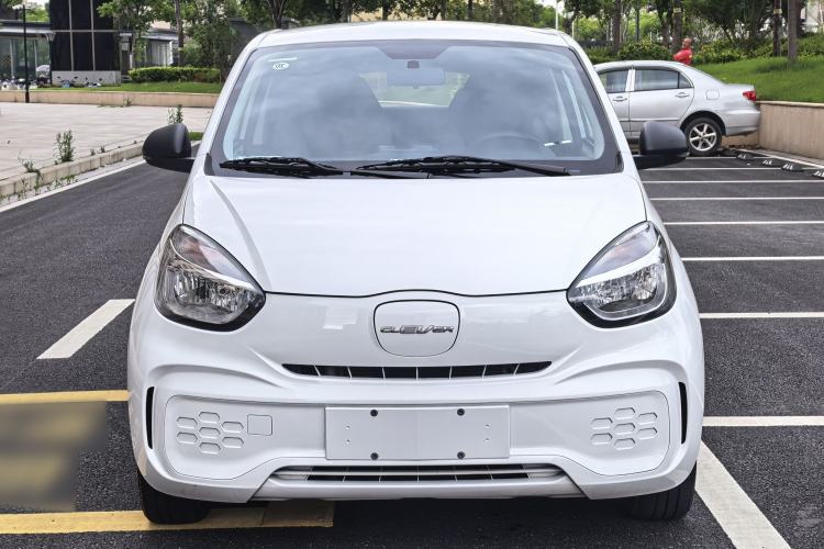 Used Roewe Clever 2022 311km QiQi BoBo Edition Exterior 1