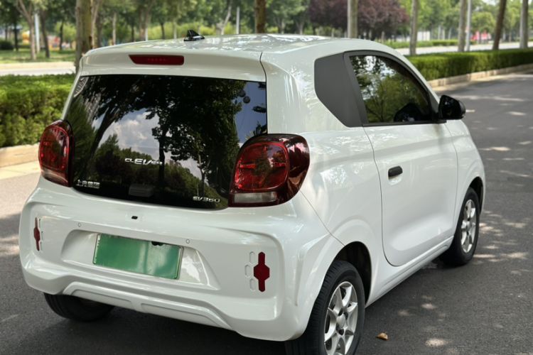 Used Roewe Clever 2022 311km QiQi BoBo Edition Exterior 1