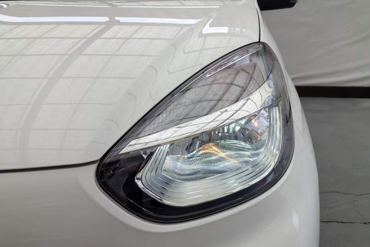 Used Roewe Clever 2022 311km QiQi BoBo Edition Exterior 2