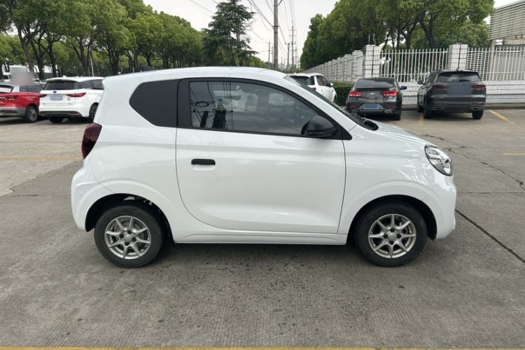 Used Roewe Clever 2022 311km QiQi BoBo Edition Exterior 2