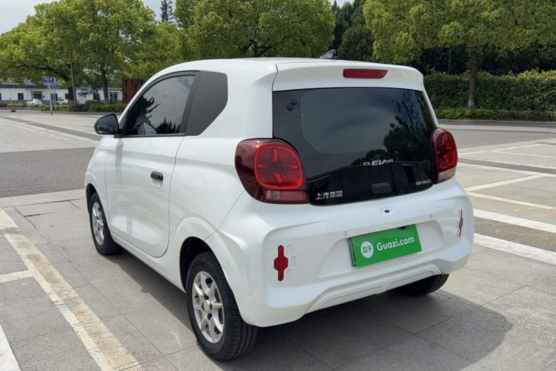 Used Roewe Clever 2022 311km QiQi BoBo Edition Exterior 2