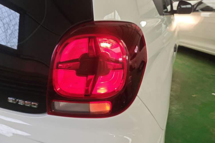 Used Roewe Clever 2022 311km QiQi BoBo Edition Exterior 3