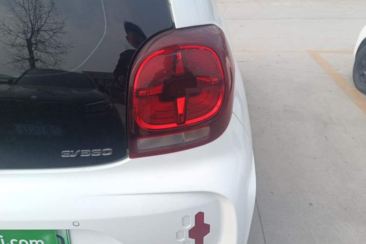 Used Roewe Clever 2022 311km QiQi BoBo Edition Exterior 3