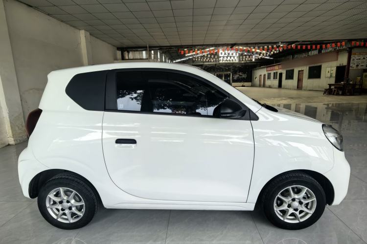 Used Roewe Clever 2022 311km QiQi BoBo Edition Exterior 3