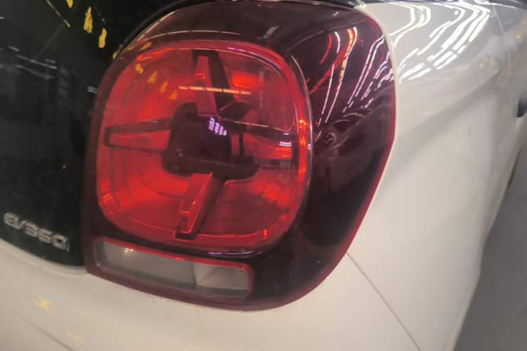 Used Roewe Clever 2022 311km QiQi BoBo Edition Exterior 3