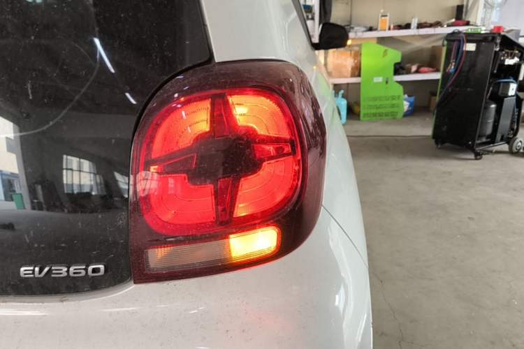 Used Roewe Clever 2022 311km QiQi BoBo Edition Exterior 3