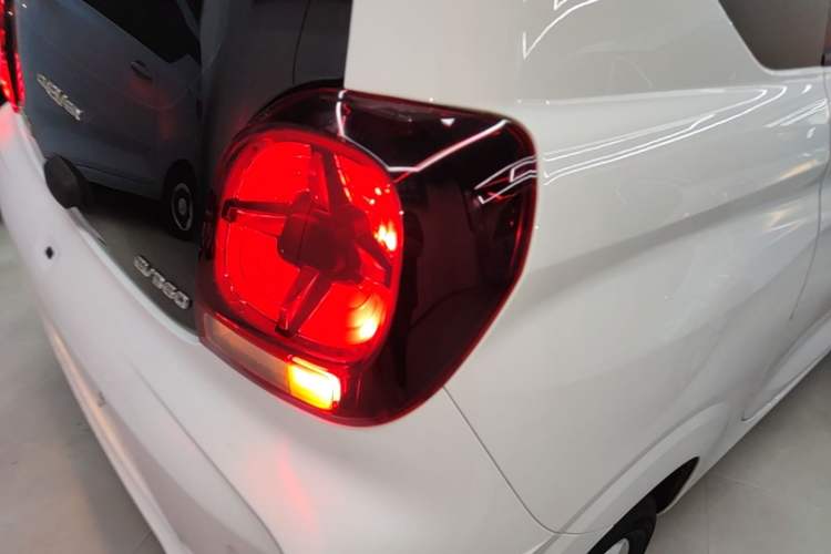 Used Roewe Clever 2022 311km QiQi BoBo Edition Exterior 3