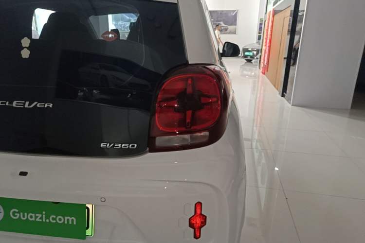 Used Roewe Clever 2022 311km QiQi BoBo Edition Exterior 3