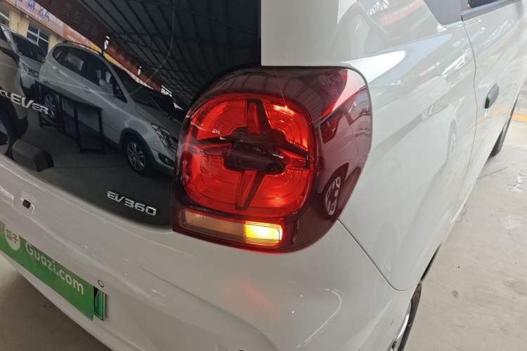Used Roewe Clever 2022 311km QiQi BoBo Edition Exterior 3