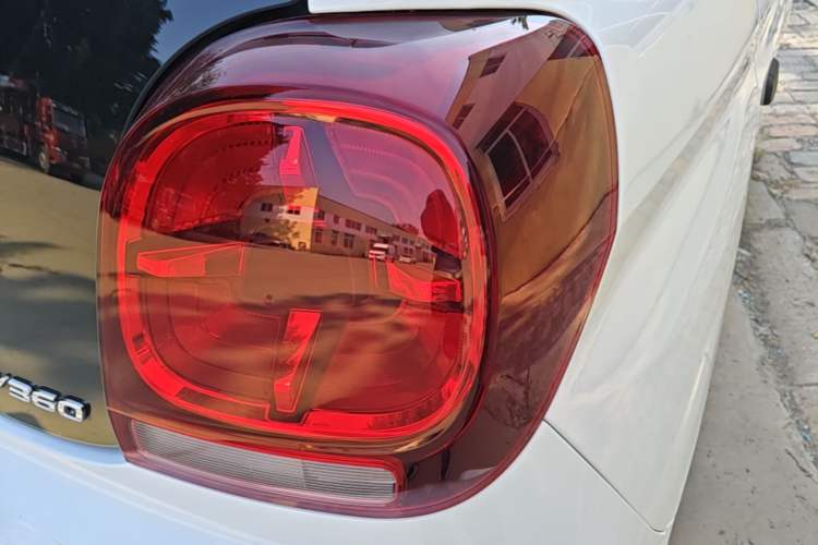 Used Roewe Clever 2022 311km QiQi BoBo Edition Exterior 3