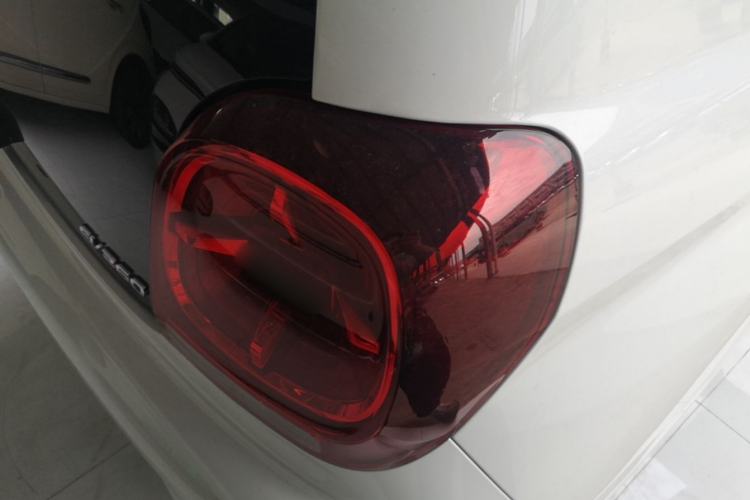 Used Roewe Clever 2022 311km QiQi BoBo Edition Exterior 3