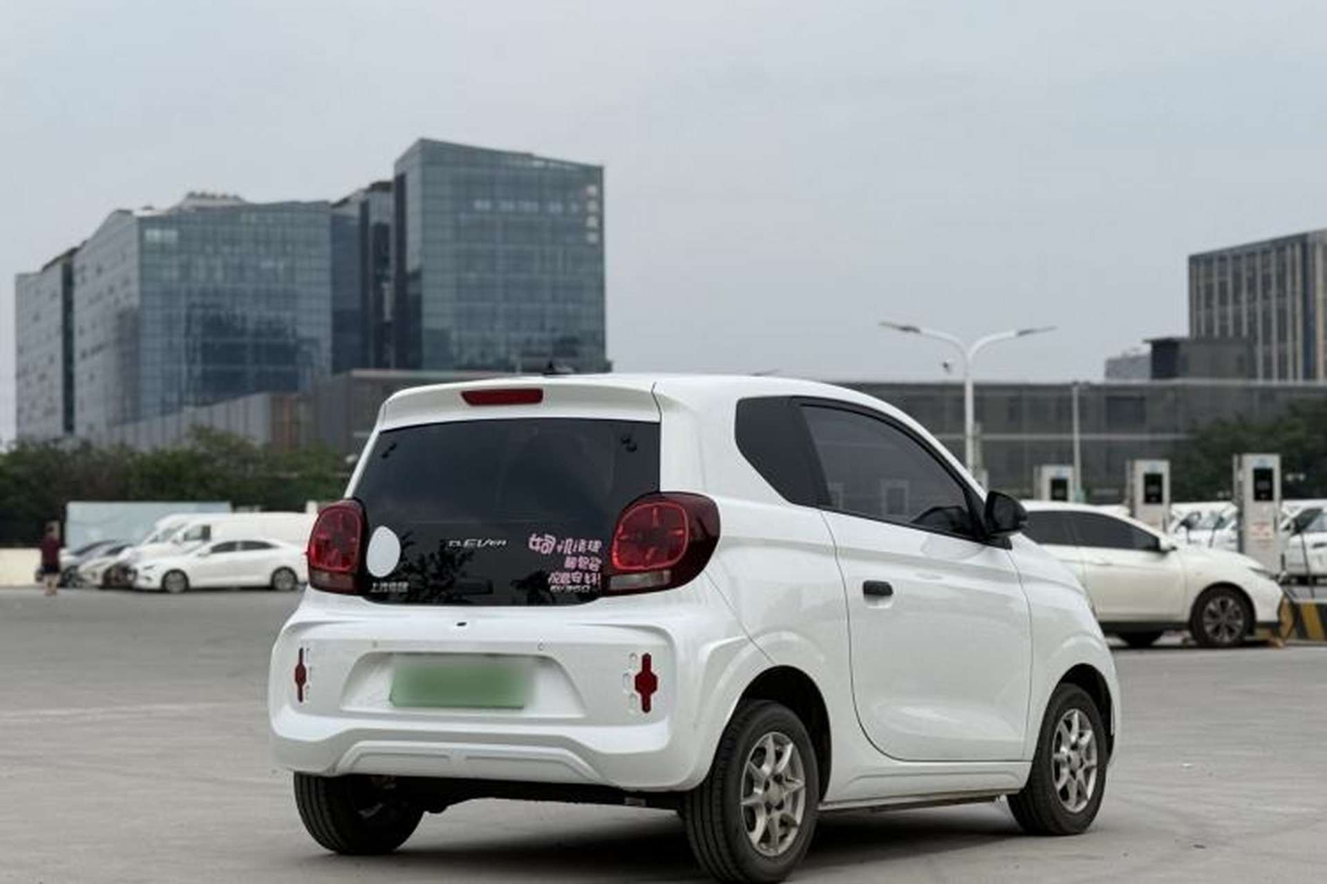 Used Roewe Clever 2022 311km QiQi BoBo Edition Exterior 4