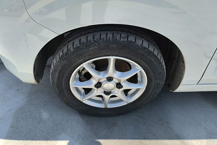 Used Roewe Clever 2022 311km QiQi BoBo Edition Exterior 4
