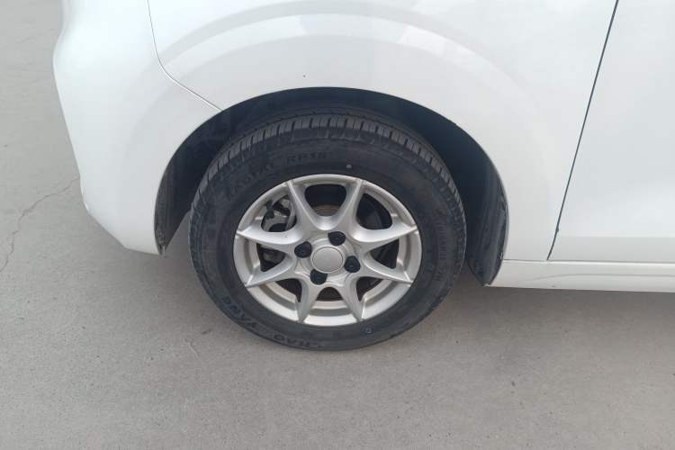 Used Roewe Clever 2022 311km QiQi BoBo Edition Exterior 4