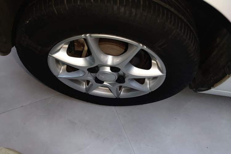 Used Roewe Clever 2022 311km QiQi BoBo Edition Exterior 4