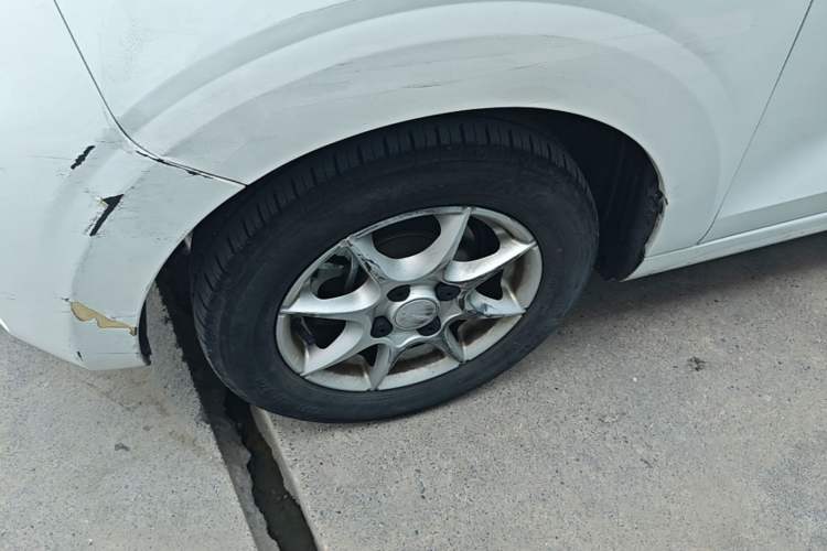 Used Roewe Clever 2022 311km QiQi BoBo Edition Exterior 4